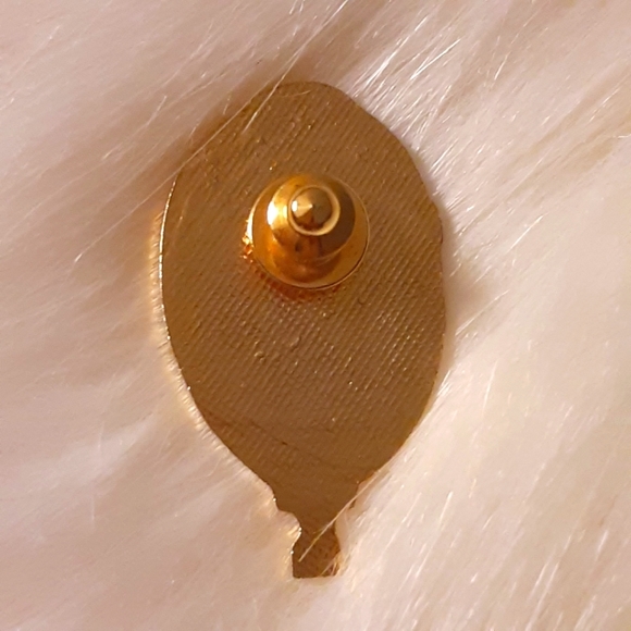 Forbes Egg Hot Air Balloon Pin - Picture 2 of 5